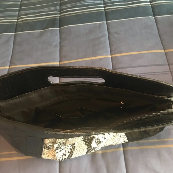 Purses - Picture 2 of 2